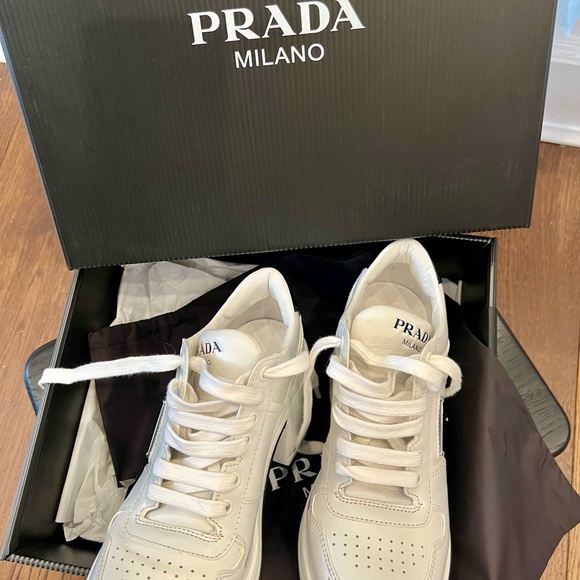 Excellent condition RARE Prada Downtown high heel sneakers. Size 38.5 - Picture 9 of 15
